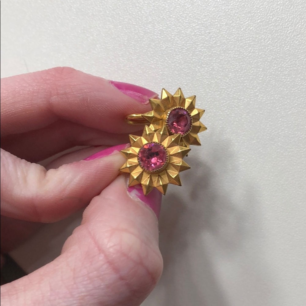 Vintage screw back earrings